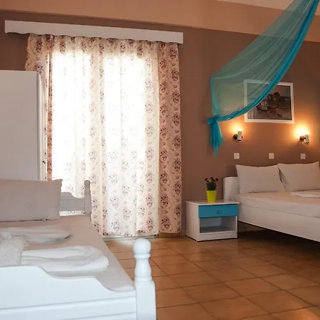 拿破仑公寓式酒店 2*