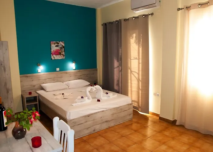 Napoleon Aparthotel 2*